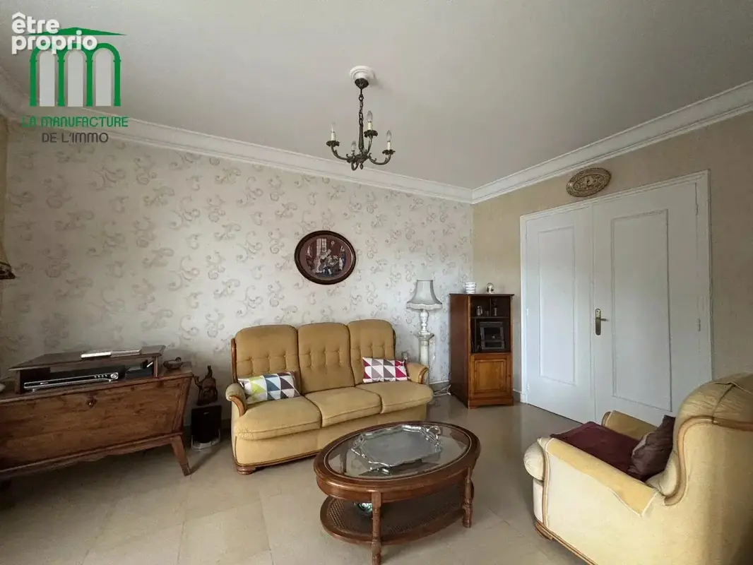 Saint etienne cours gustave nadaud - proche chavanelle - appartement t4 91,03m2 avec 2 grands balcons et cave - photo 7
