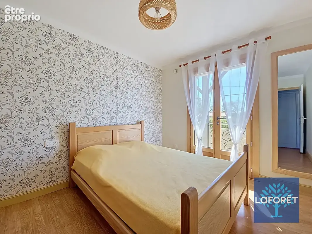 Vente Maison 4 Pièces avec Piscine Intérieure ? Entre Belleville-sur-Vie et Beaufou - photo 12