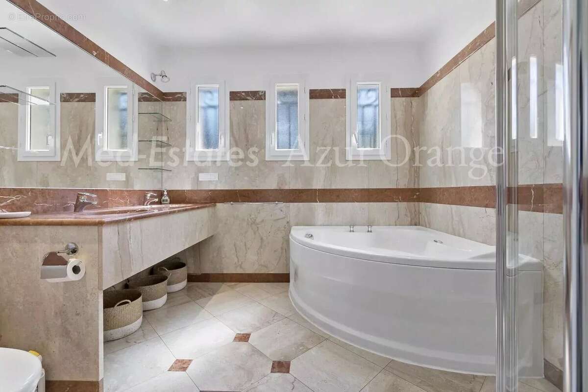 Maison à SAINTE-MAXIME