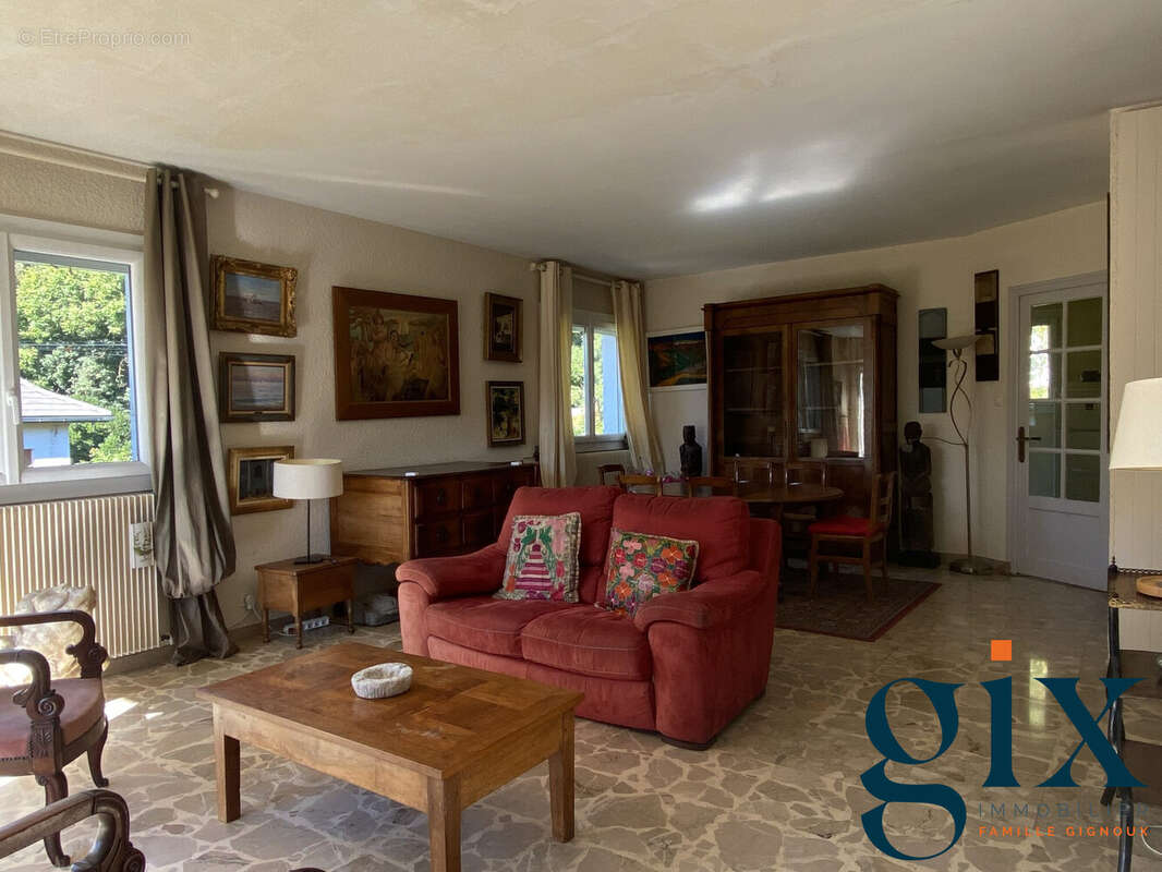 Maison à SAINT-ISMIER