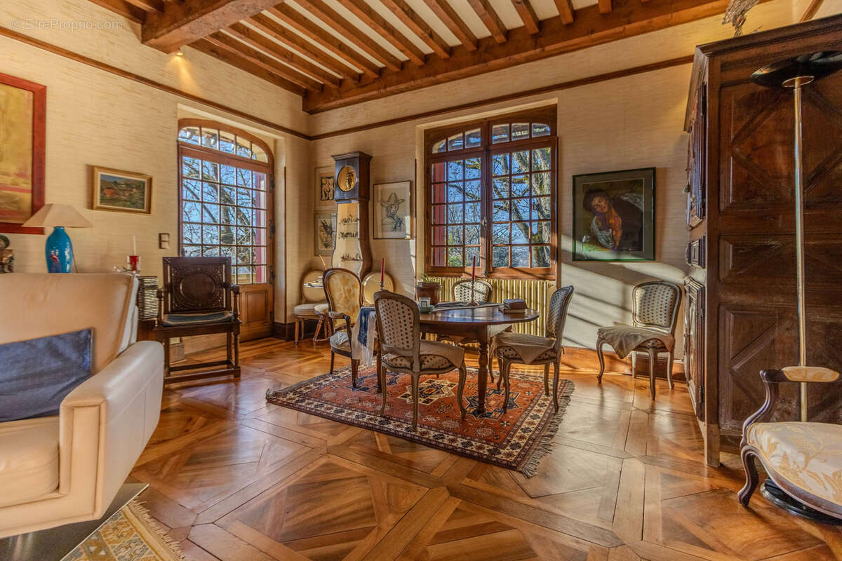 Maison à SARLAT-LA-CANEDA