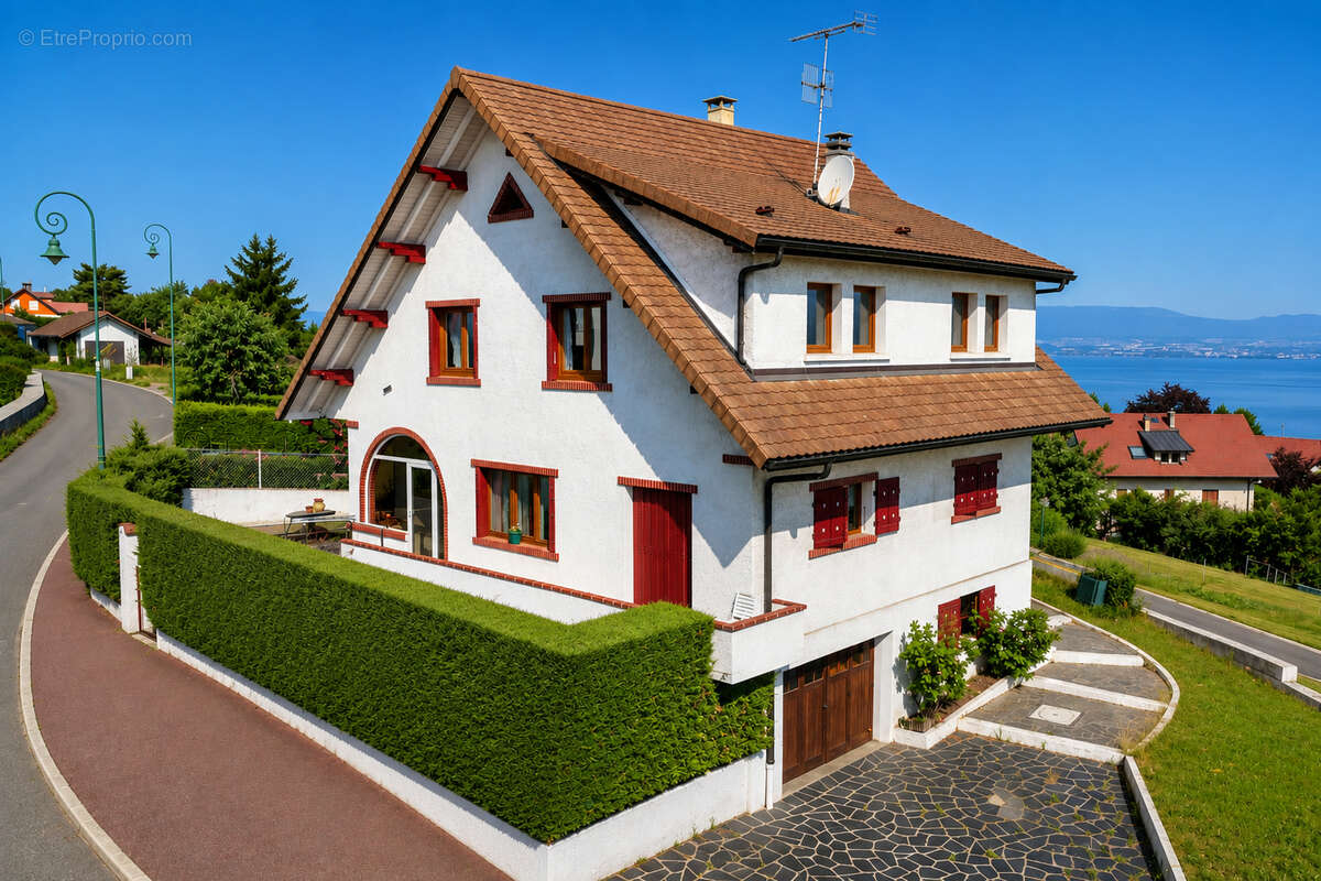 Maison à NEUVECELLE