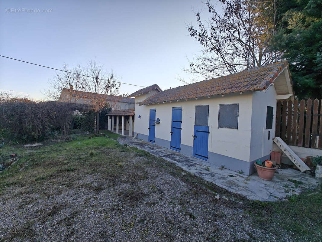 Maison à BELVEZE-DU-RAZES