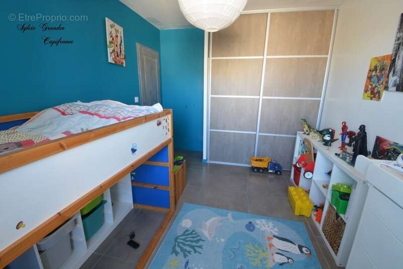 Maison à SAINT-MARTIN-DE-CRAU