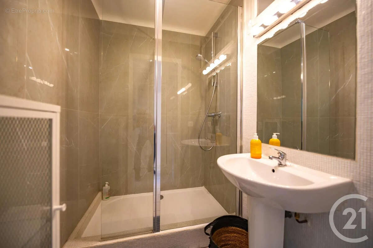 Appartement à LE LAVANDOU