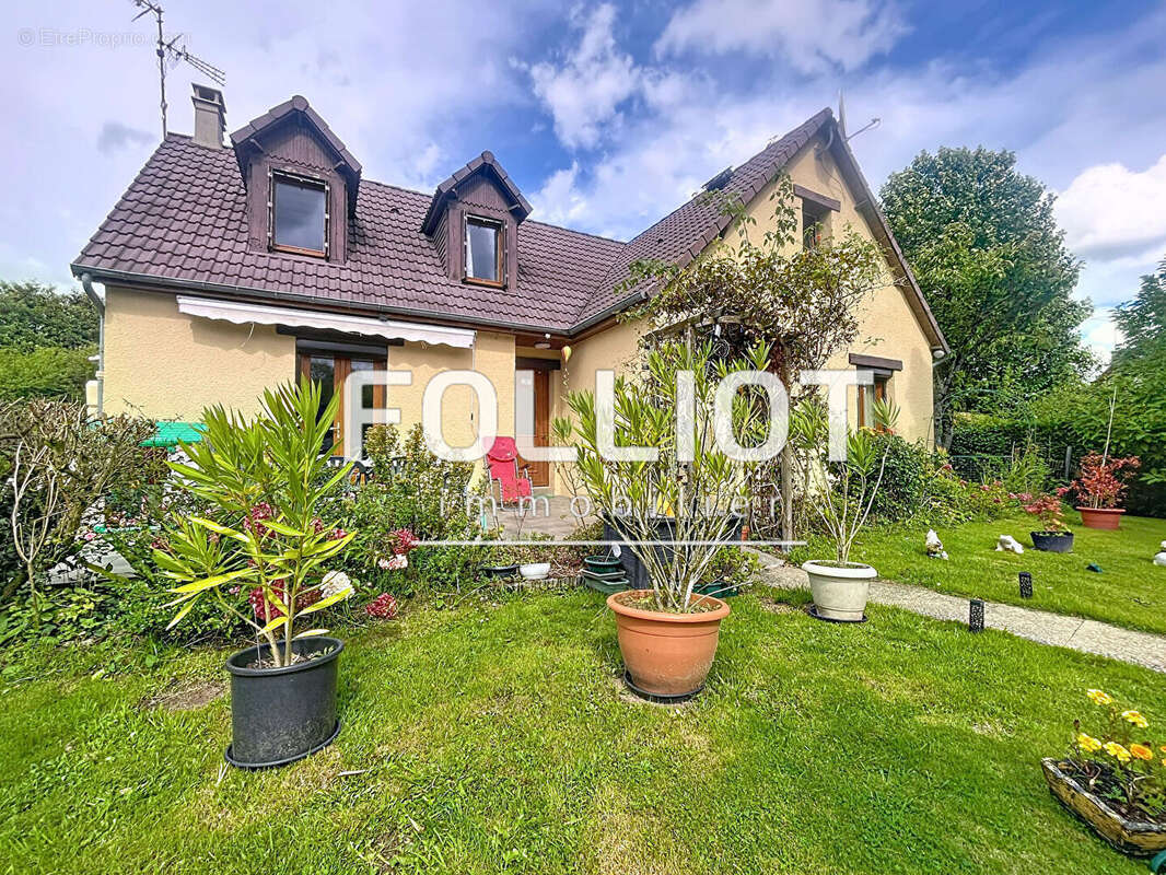 Maison à SAINT-SAUVEUR-LA-POMMERAYE