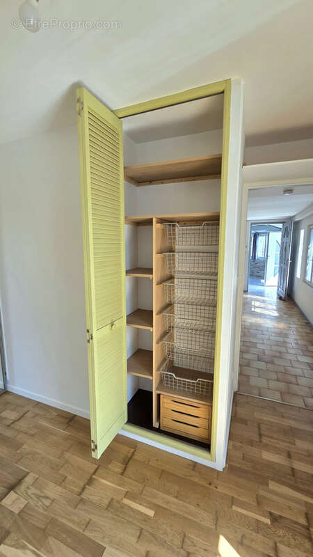 Appartement rdc t2 56m2 carrez + terrasse + parking exterieur - photo 14