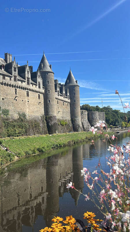 Appartement à JOSSELIN