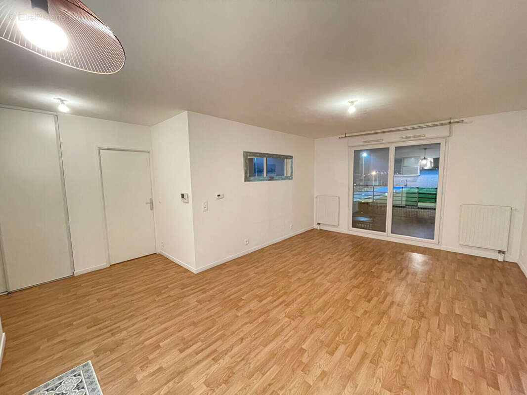 Appartement à ATHIS-MONS