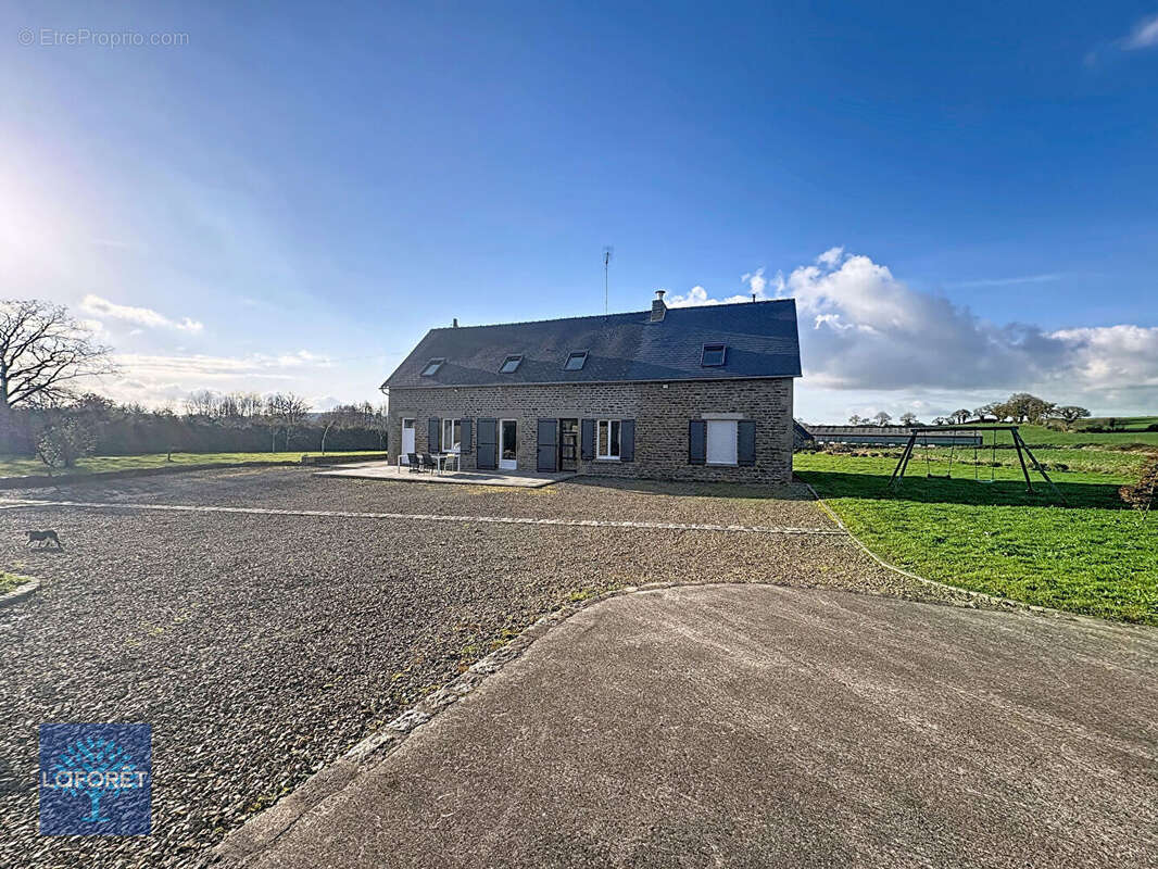 Maison à LA PELLERINE