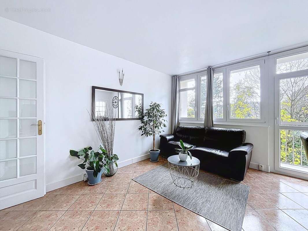 Photo 4 - Appartement à LE PECQ