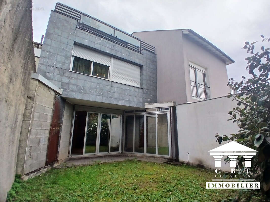 Appartement à LE CREUSOT