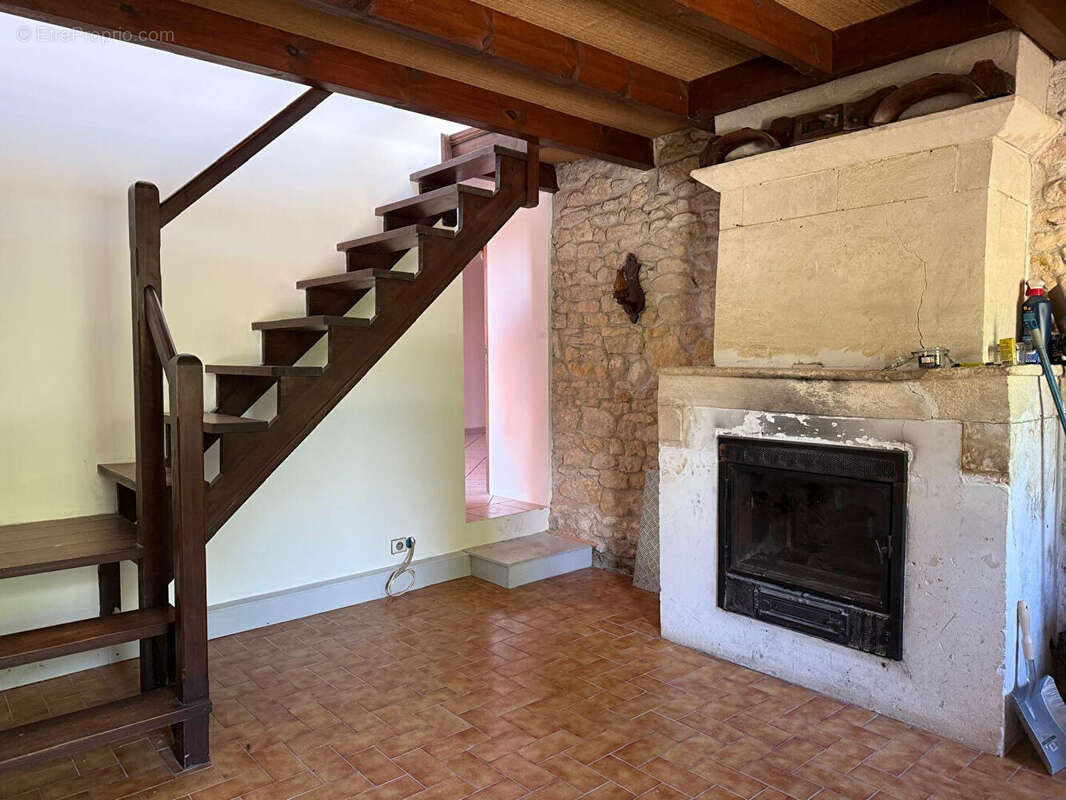 Maison à SAINT-CIERS-SUR-GIRONDE