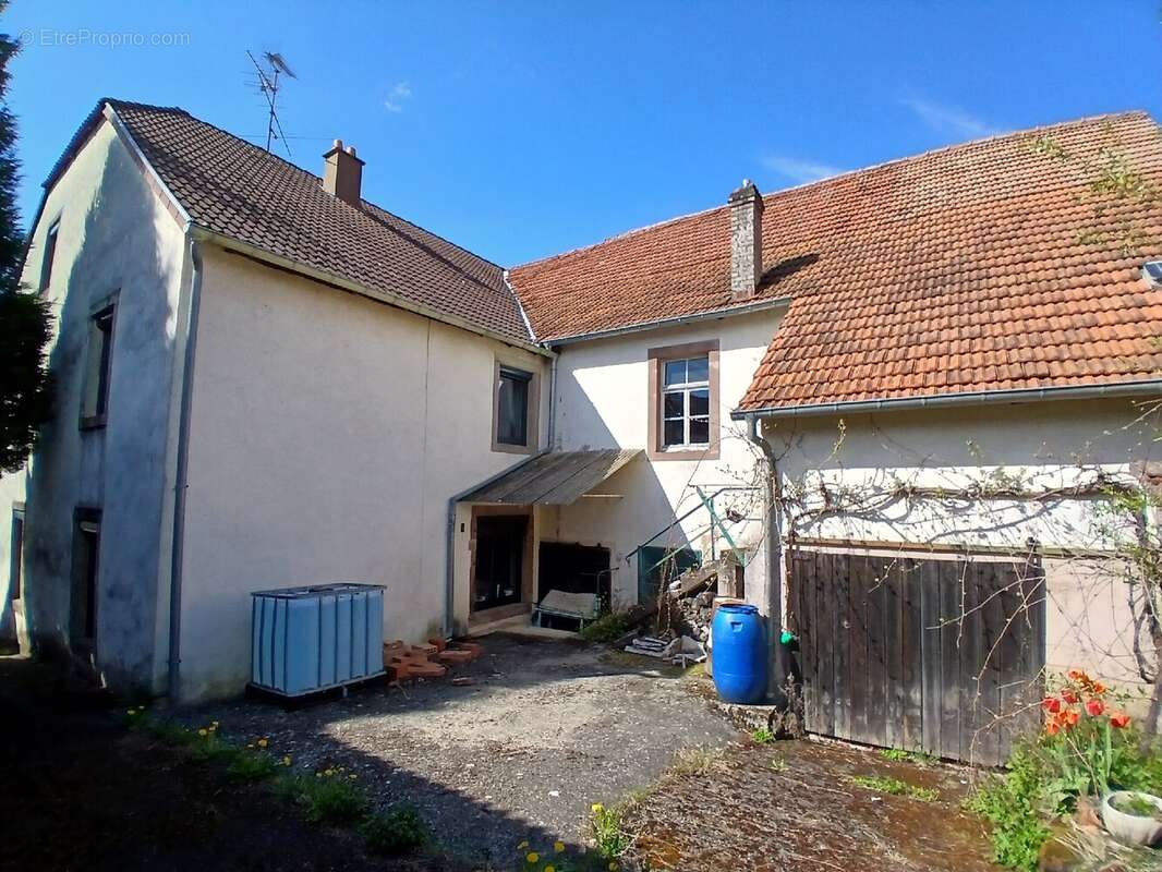 Maison à DIEMERINGEN