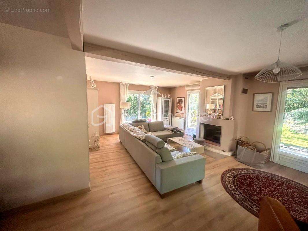 Maison à NEUFCHATEL-HARDELOT