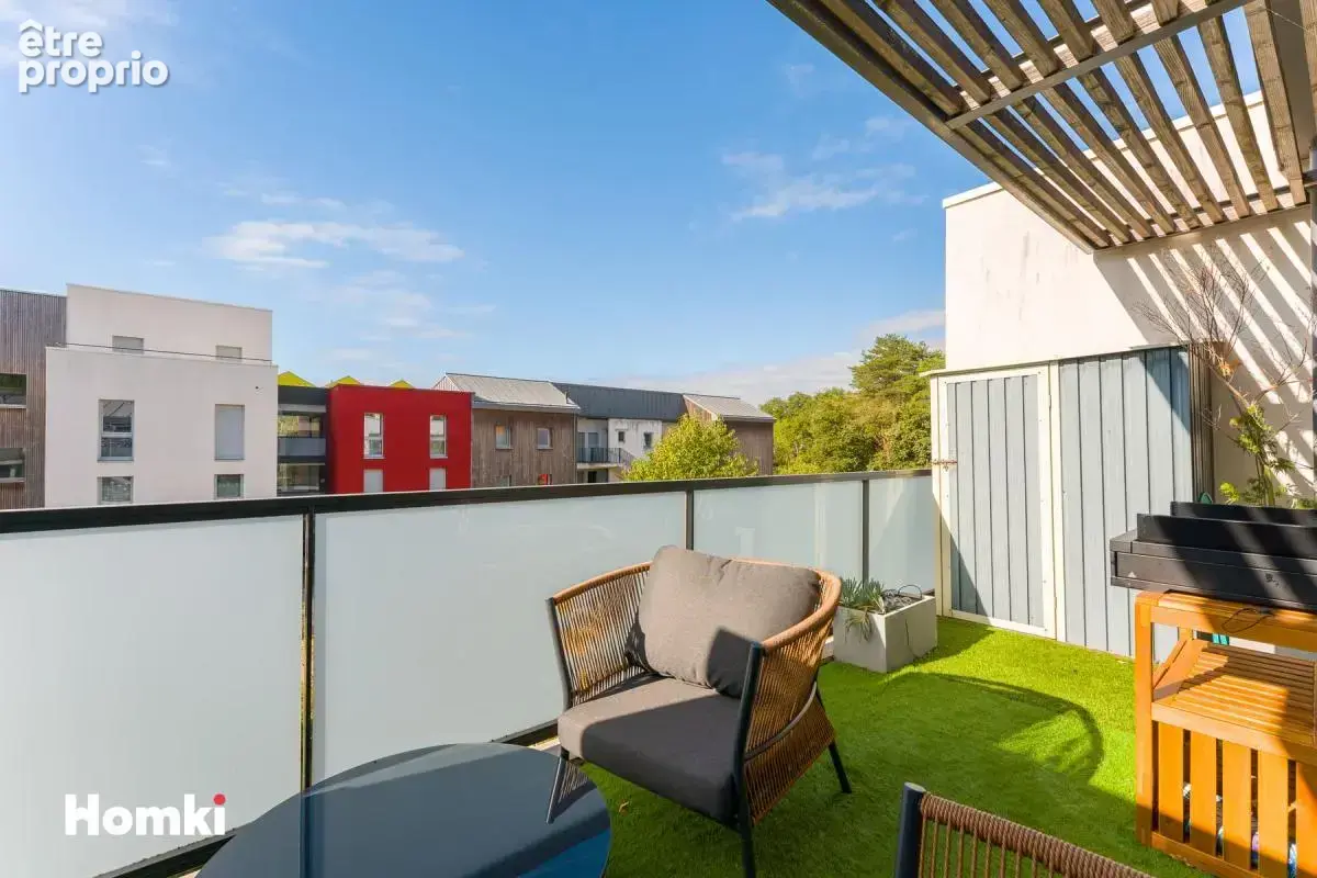 LA CHAPELLE-SUR-ERDRE – T3 traversant dernier étage – Balcon 11,60 m² – 2 parkings – Box - photo 11