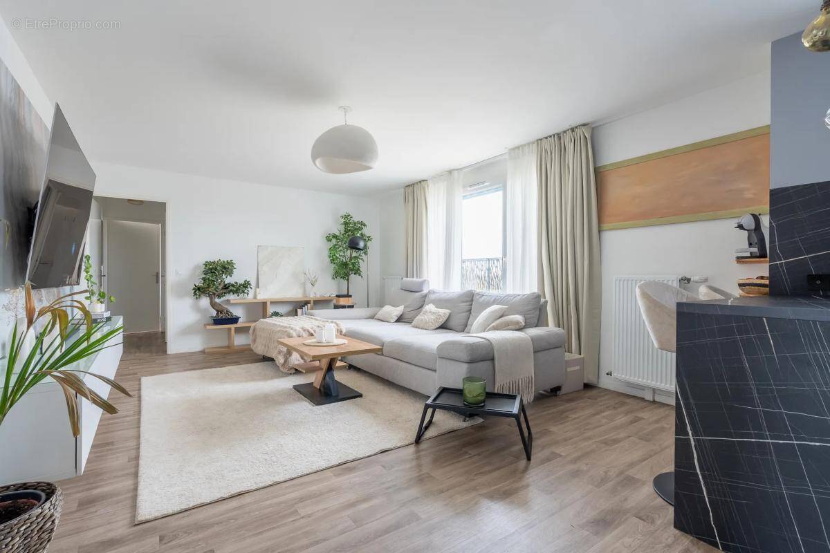 Appartement à BONDY