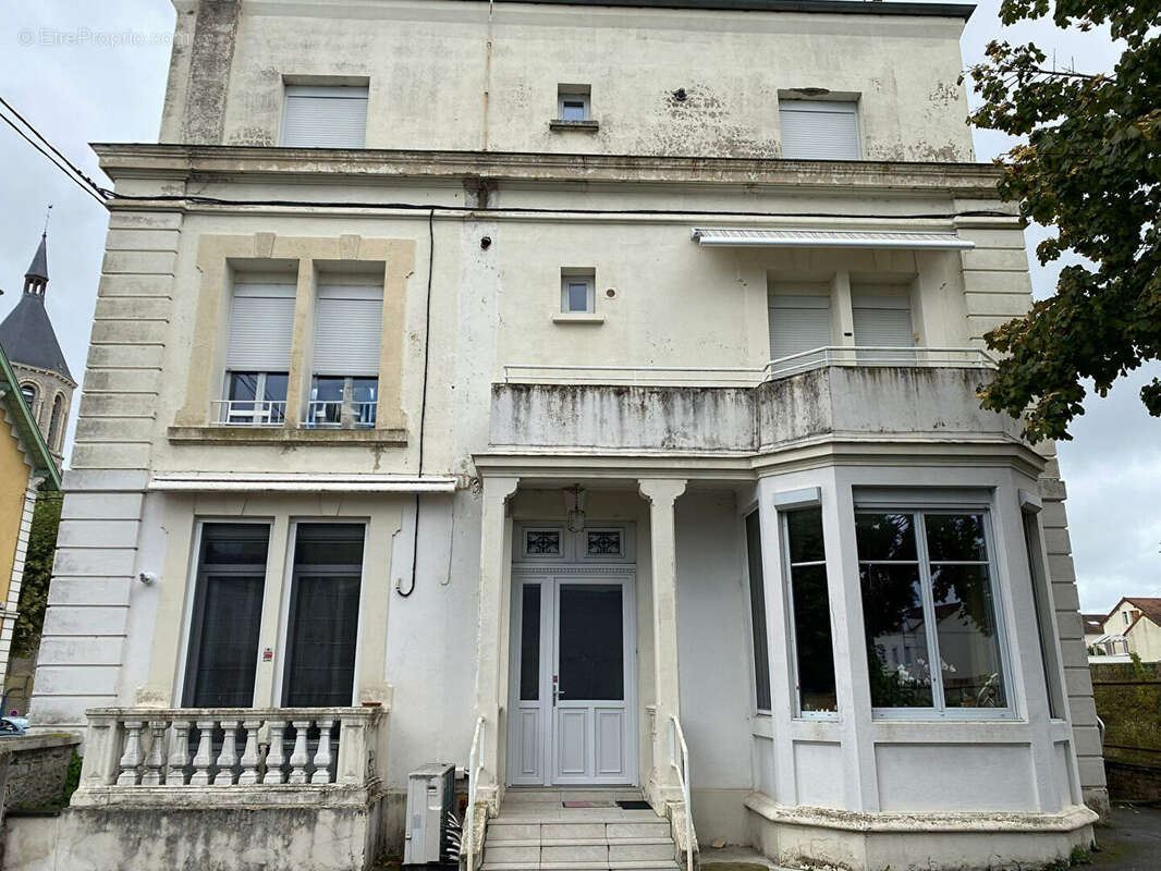 Appartement à MONTCEAU-LES-MINES