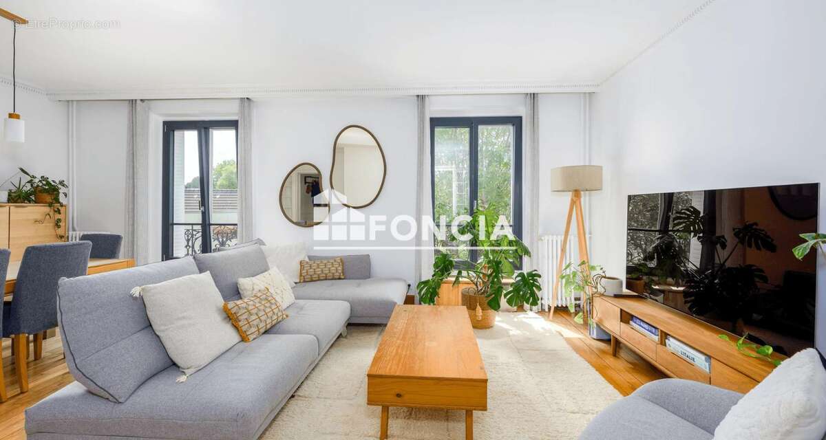 Appartement à BOURG-LA-REINE