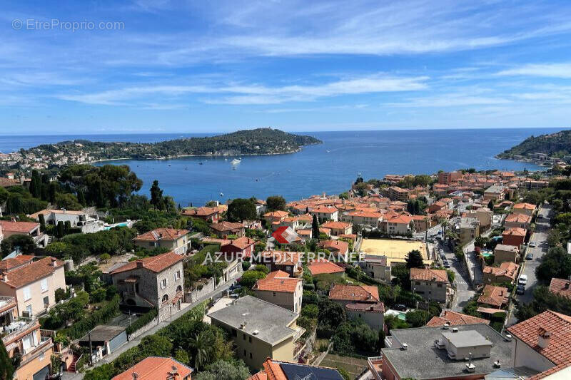 Appartement à VILLEFRANCHE-SUR-MER