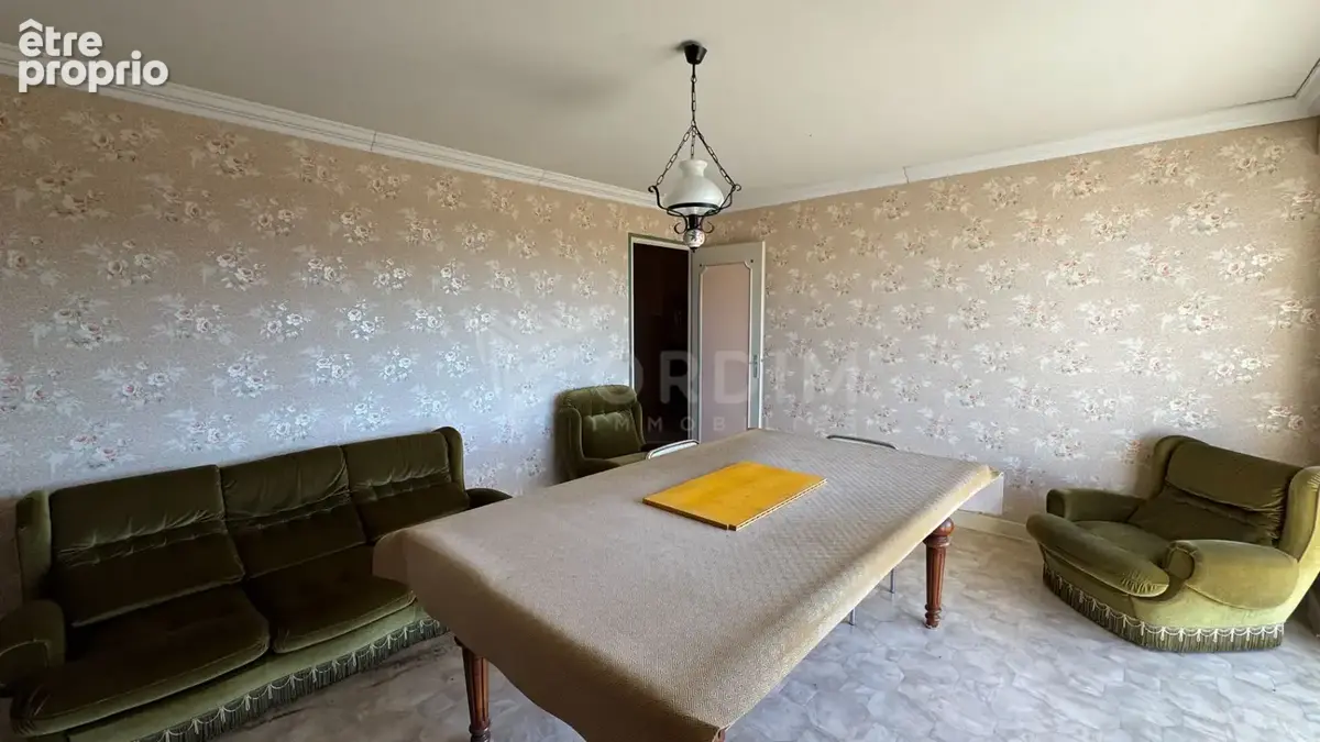 COSNE SUR LOIRE, Appartement T3 d'env. 73.15 m² avec garage. - photo 6