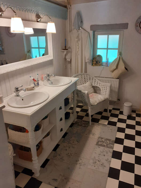 Maison à BEUVRON-EN-AUGE