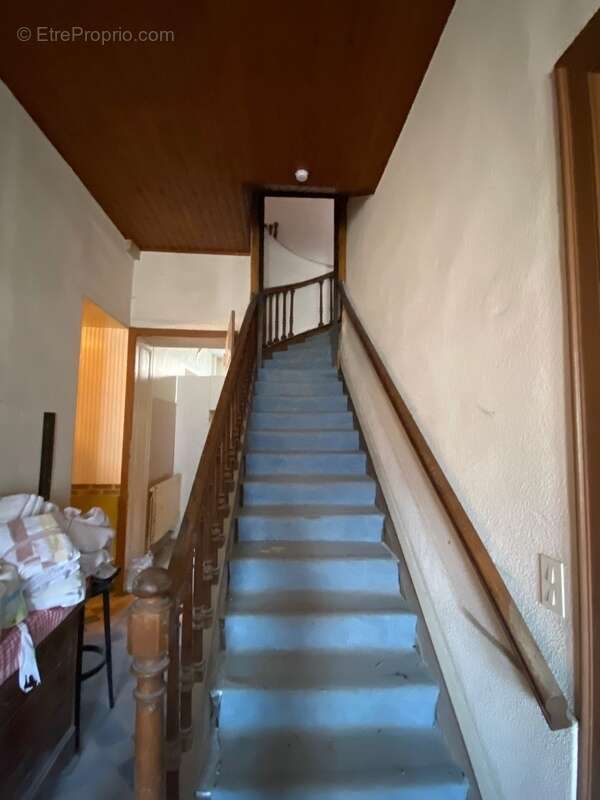 Appartement à NURIEUX-VOLOGNAT