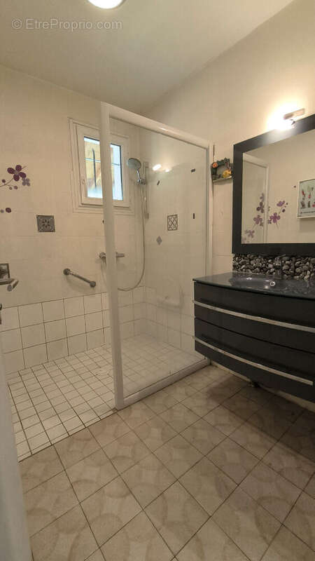 Maison à BRISSAC-QUINCE