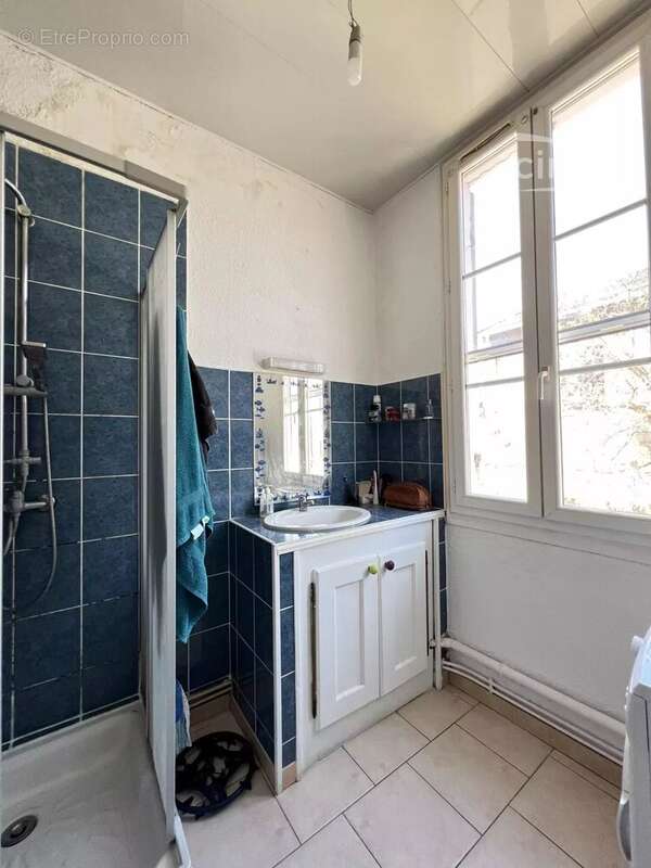 Appartement à PORT-SAINT-LOUIS-DU-RHONE