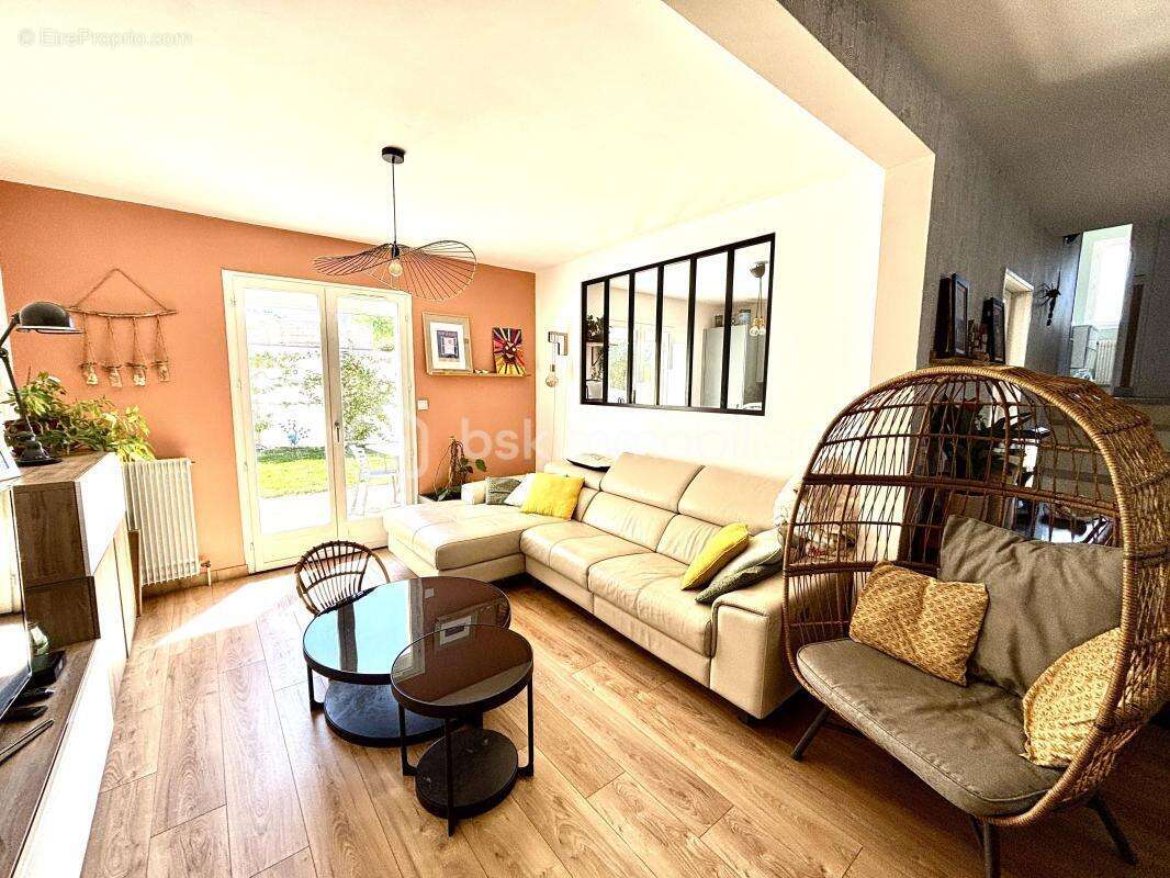 *** Guillaume BILQUARD by BSK immobilier vous propose en EXCLUSIVITÉ *** - photo 6