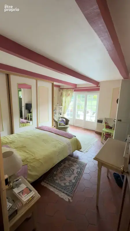 Bâtisse en pierres avec étang - photo 18