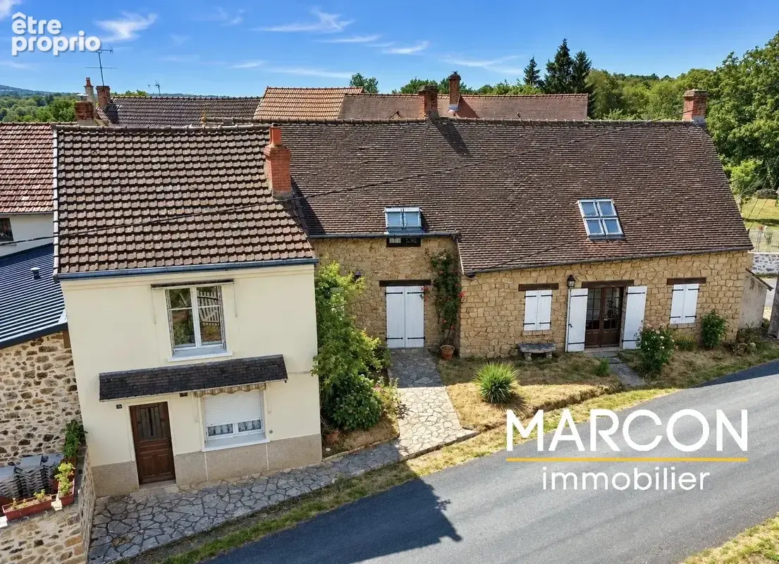 Maison à LE BOURG-D'HEM