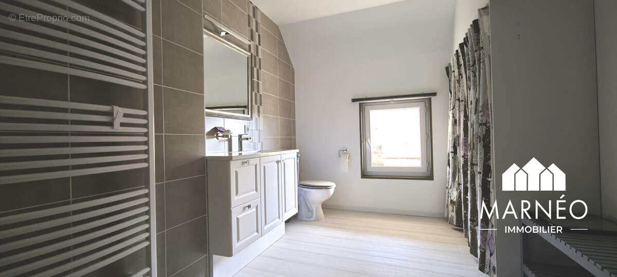 Maison 192 m² à Mailly-Le-Camp  - photo 9