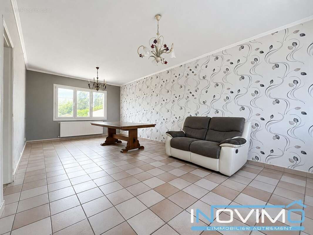 Maison 85 m² à Cappelle-La-Grande  - photo 4