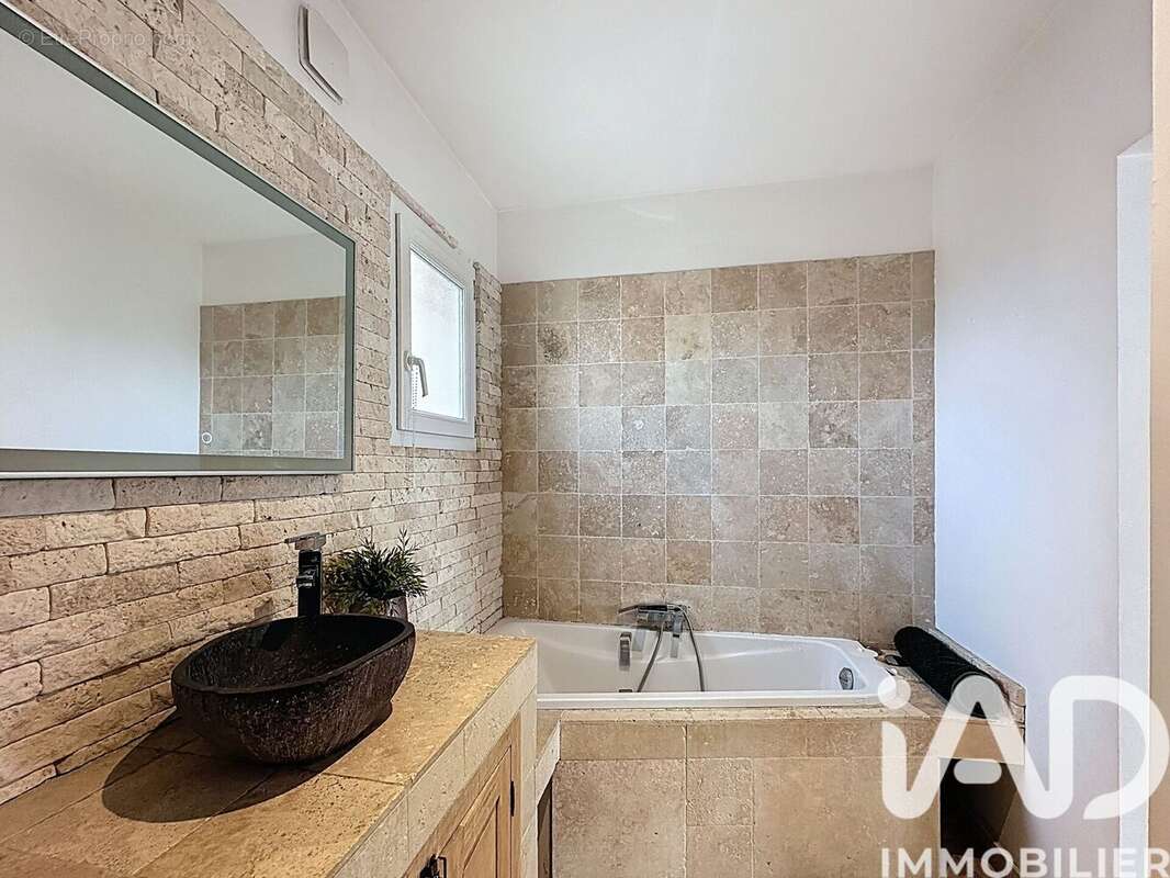 Photo 5 - Maison à CAUMONT-SUR-DURANCE