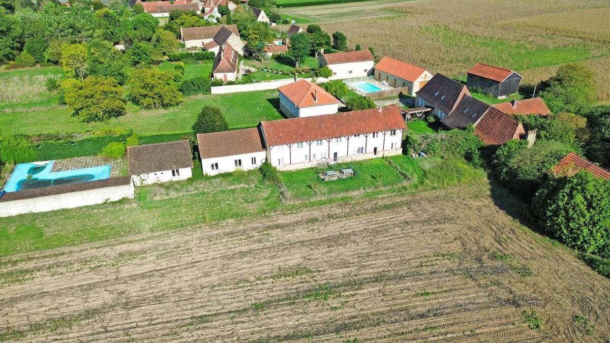 Maison à TREMOLAT