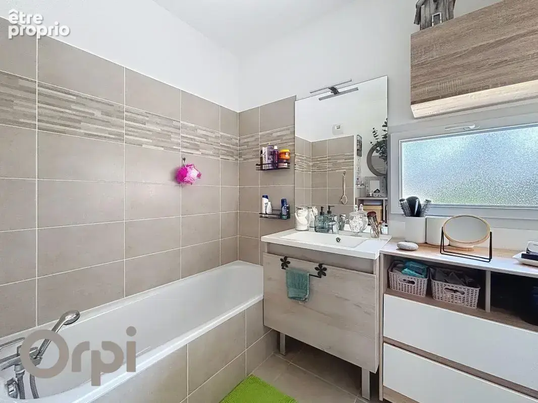 4 pièces de 76 m² avec terrasse au Muy – Résidence récente avec piscine - photo 5