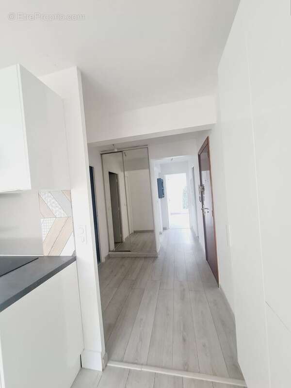 Appartement à LE CANNET