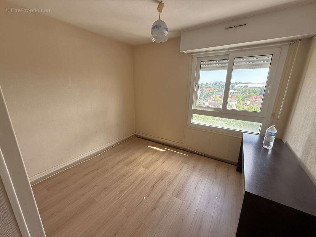 Appartement Dijon 4 pièce(s) 62 m2 - photo 2