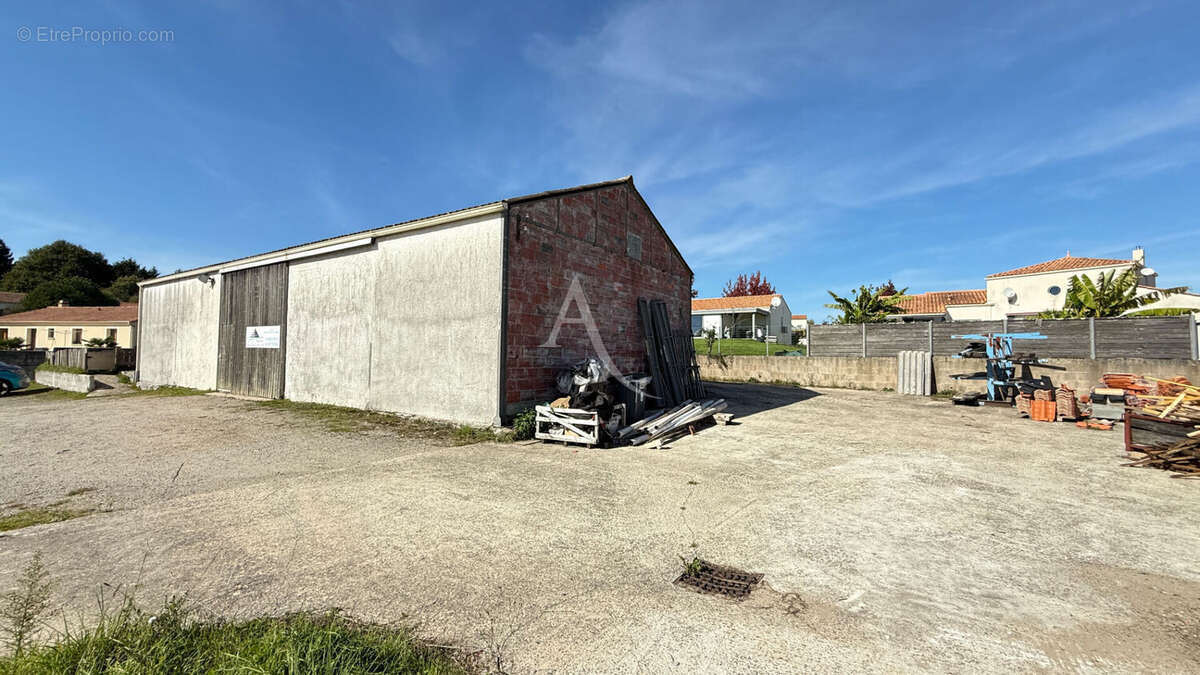 Maison à SAINT-FLORENT-DES-BOIS