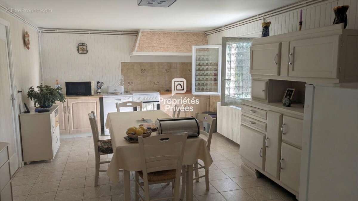 ABJAT SUR BANDIAT - Maison économe DPE B - 133 m² - Idéal bi-famille ou investissement - photo 11