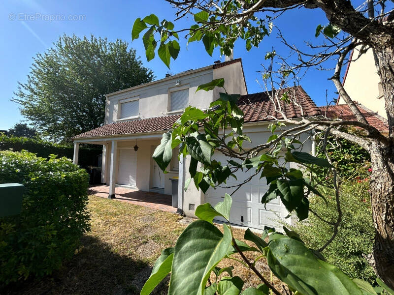 Maison à CORMEILLES-EN-PARISIS