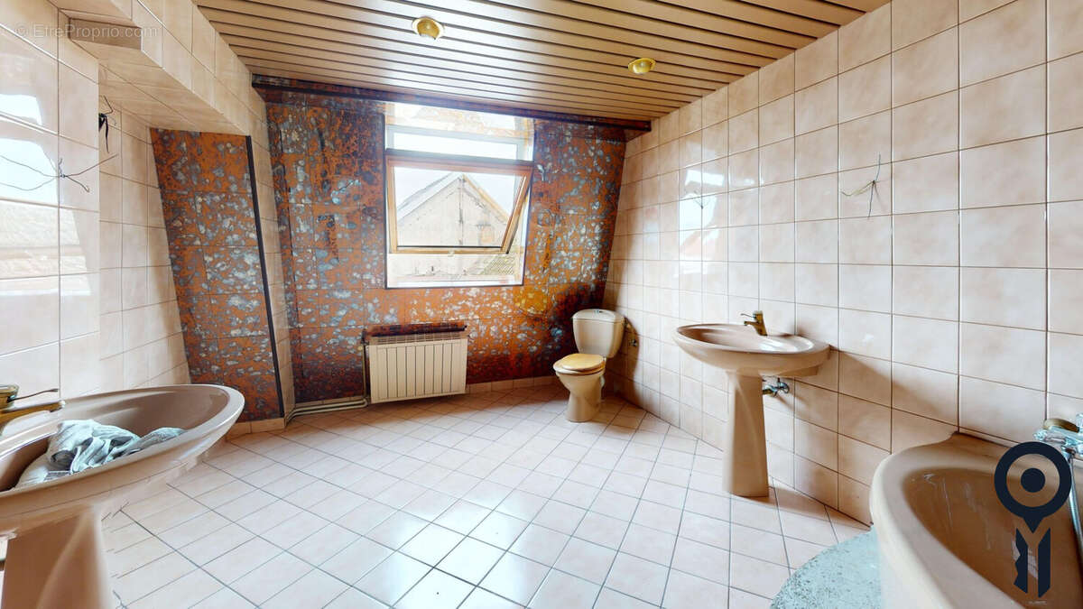 Appartement à PUTTELANGE-AUX-LACS