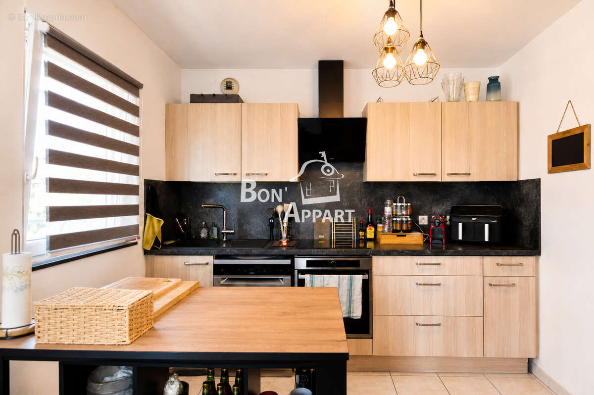 Appartement T3 avec balcon, 2 parkings et cave - photo 4