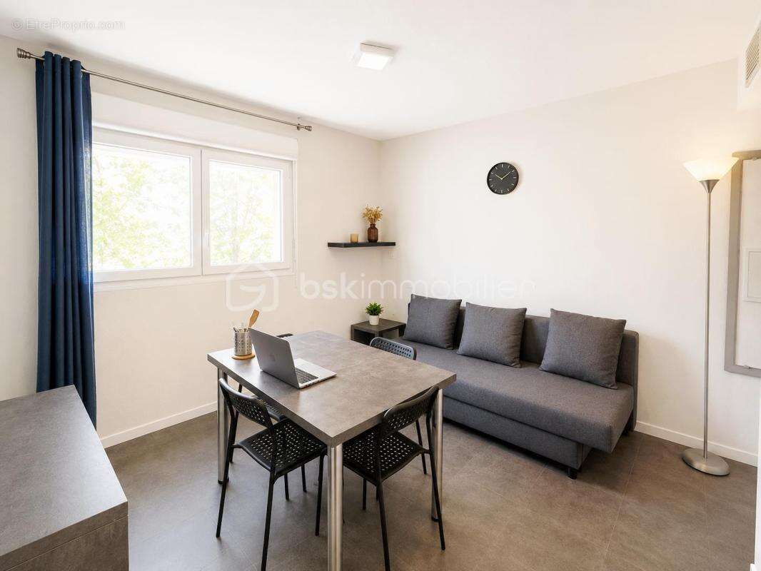 Appartement à SAINT-JEAN-DE-VEDAS