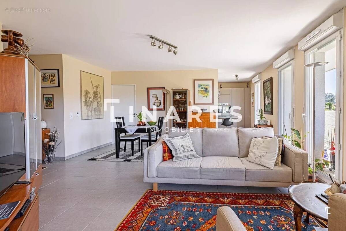 Appartement à MARSEILLE-9E