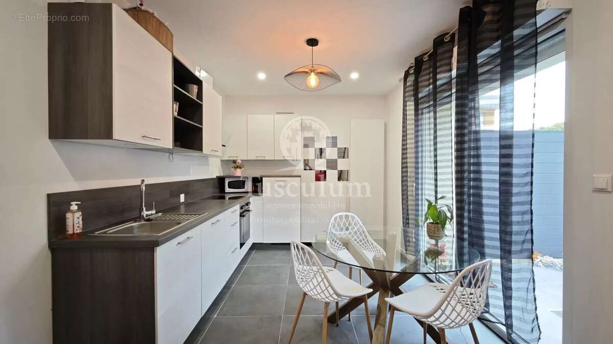 Appartement à VOLMERANGE-LES-MINES