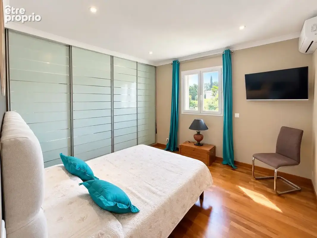 VILLA dans un écrin paisible, sans vis-à-vis, à pied commodités et écoles - photo 24