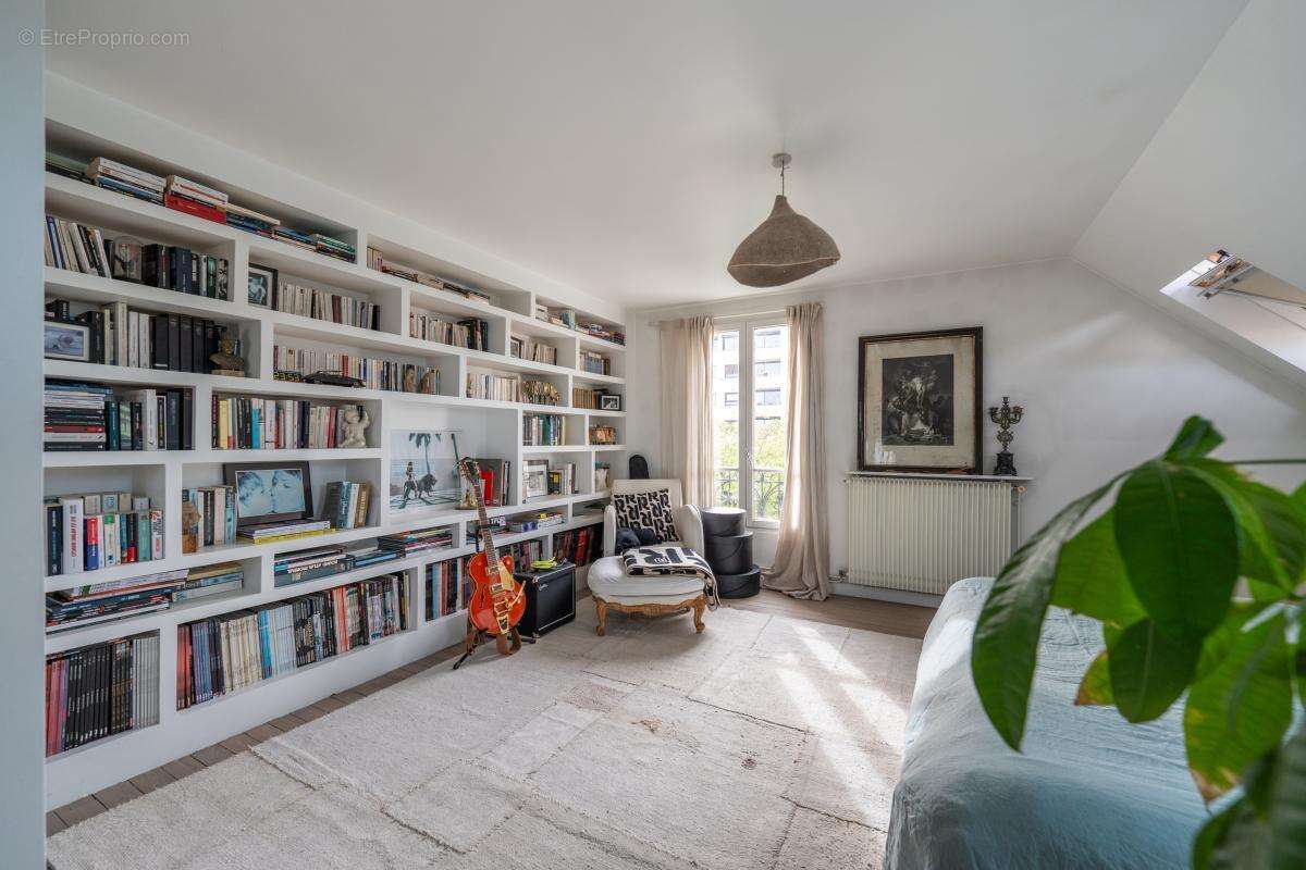 Maison à NANTERRE