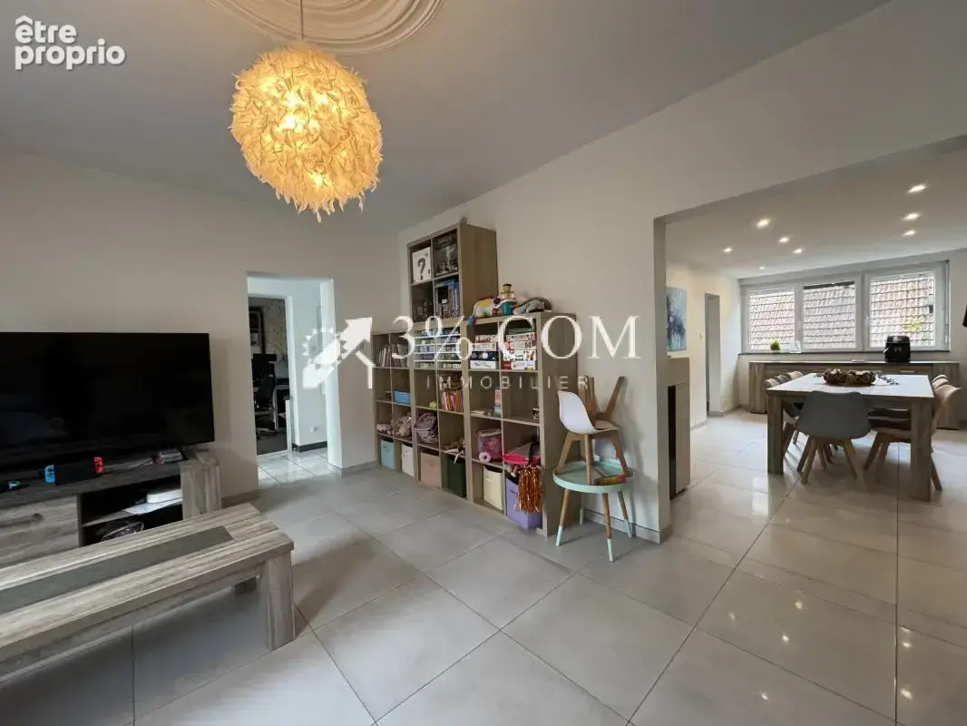 3%COM Maison rénovée avec 5 chambres - photo 14